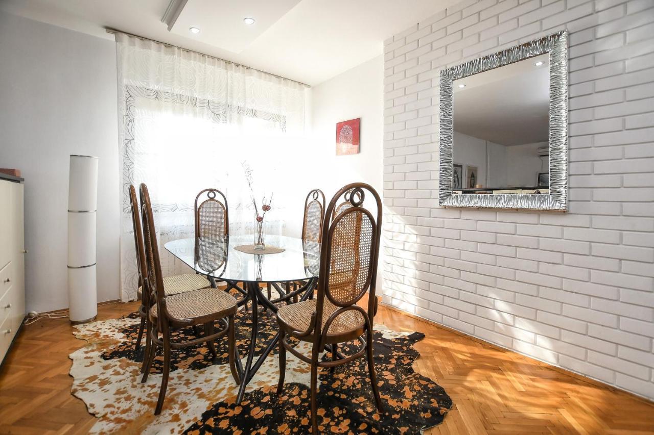 Villa Mina Kladovo, 5-Bedroom Villa With Pool For Up To 12 People المظهر الخارجي الصورة